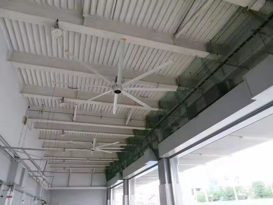 AMCLING 220V 380V 축적 흐름 팬 1500W 영구 자석 동기 HVLS 천장 팬